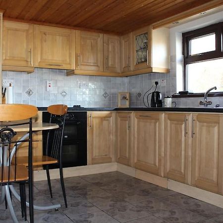 4 Bedroom Traditional Irish Farm House Killybegs ドネゴール エクステリア 写真